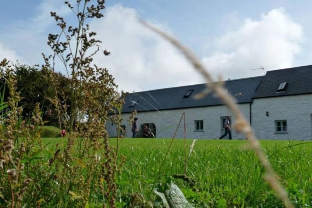 The Barn @ Mill Haven Place, 3 Bedroom Cottage Haverfordwest Exterior photo